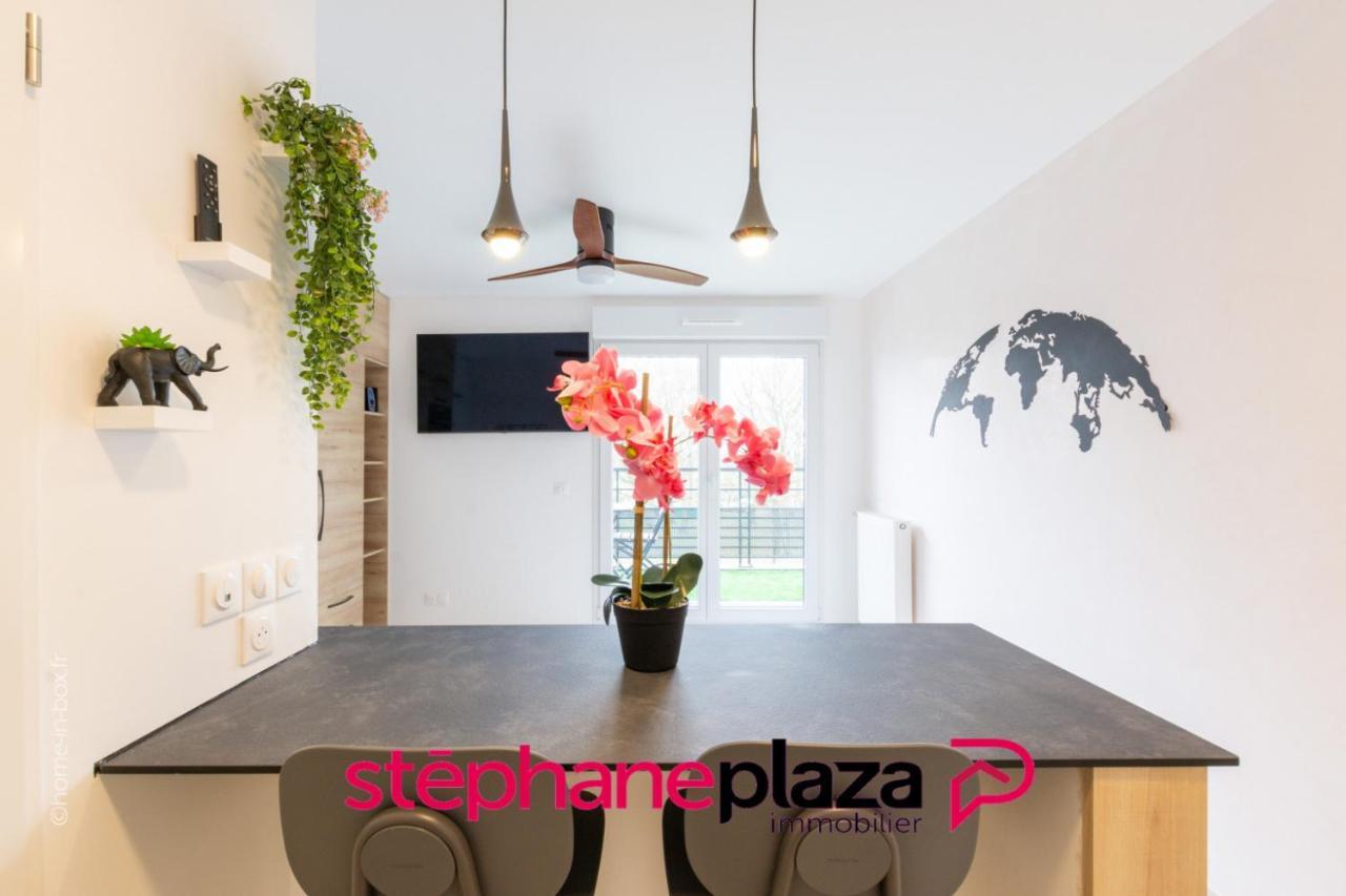 Plaza Parc 02 Appartement Montévrain Buitenkant foto
