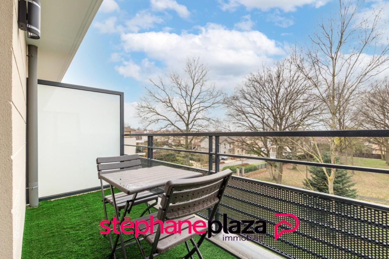 Plaza Parc 02 Appartement Montévrain Buitenkant foto